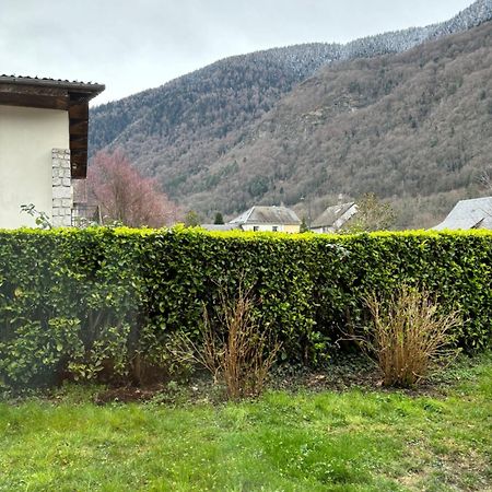 L'Oursiere A Saint Mamet Lägenhet Exteriör bild